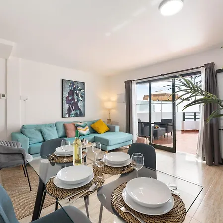 Arpon Santa Rosa 1 By Escape Vila Puerto del Carmen (Lanzarote)