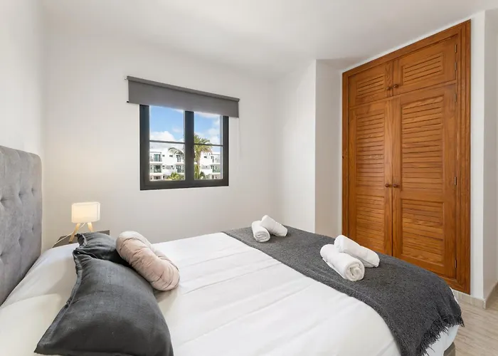 Villa Arpon Santa Rosa 1 By Escape Puerto del Carmen (Lanzarote)