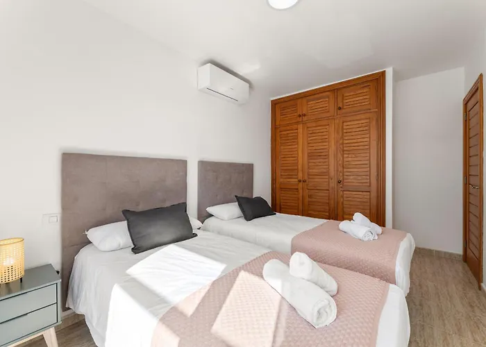 Arpon Santa Rosa 1 By Escape Villa Puerto del Carmen (Lanzarote)